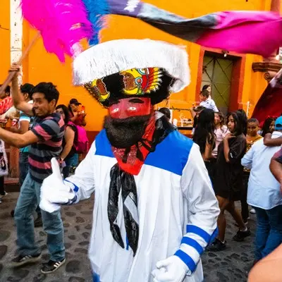 2022 - Entrega de Banderas de la Comparsa Azteca.